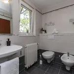Nature View Spacious Five Bedroom Villa, Pool 빌라 *